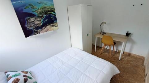 Foto 3 de Planta baixa per a compartir a De Cartuja, San Ildefonso,  Granada Capital