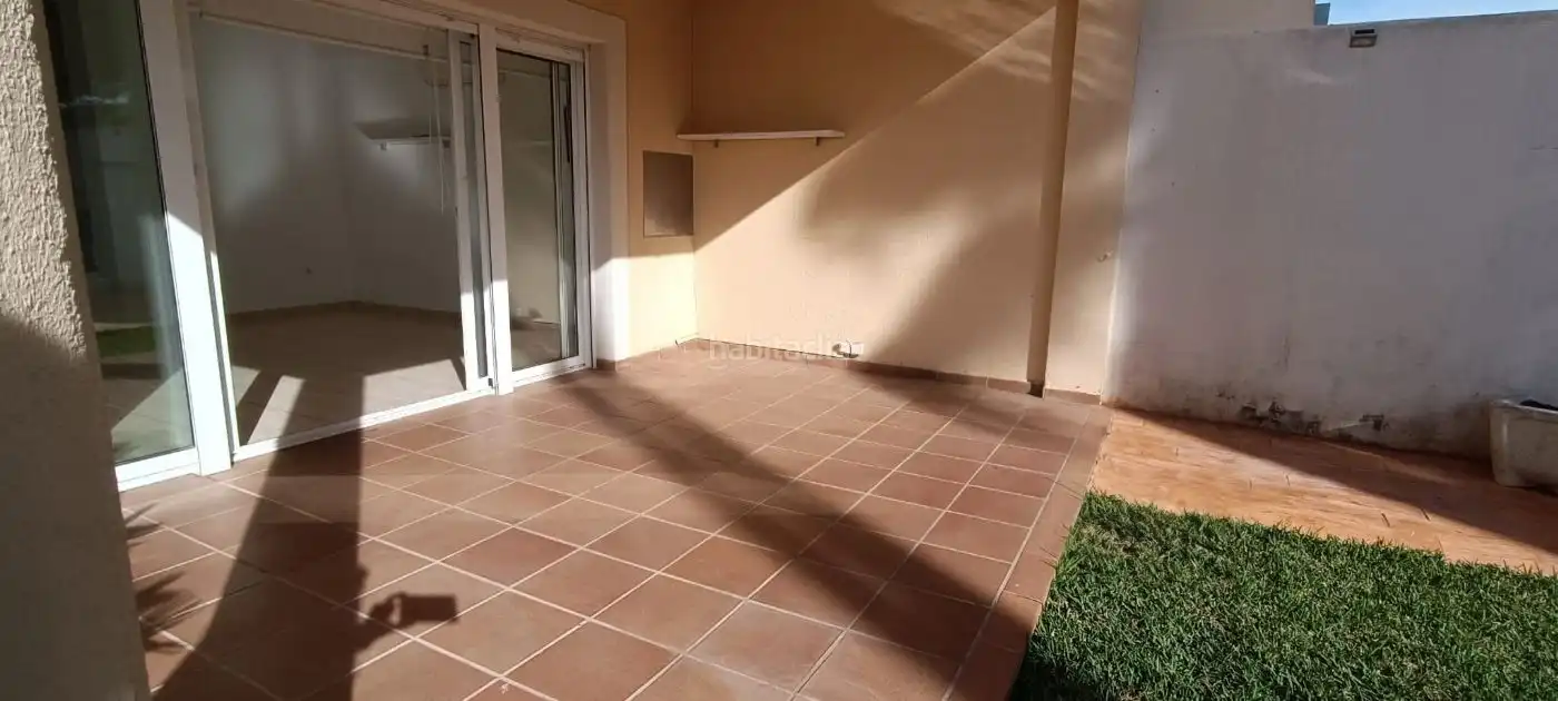 Doppelhaushälfte mit Garten zur Miete in Carrer de la Gralla 31, imagen 11