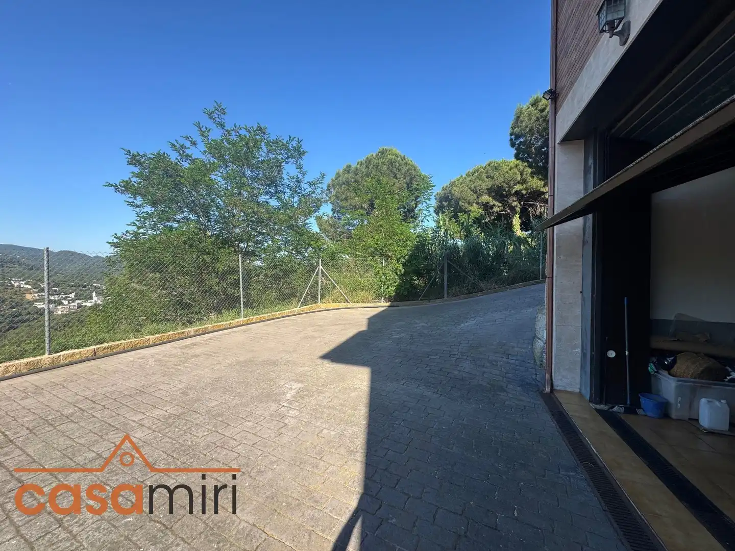Parking de Casa o chalet en venta en Sant Cebrià de Vallalta con Aire acondicionado, Calefacción y Jardín privado