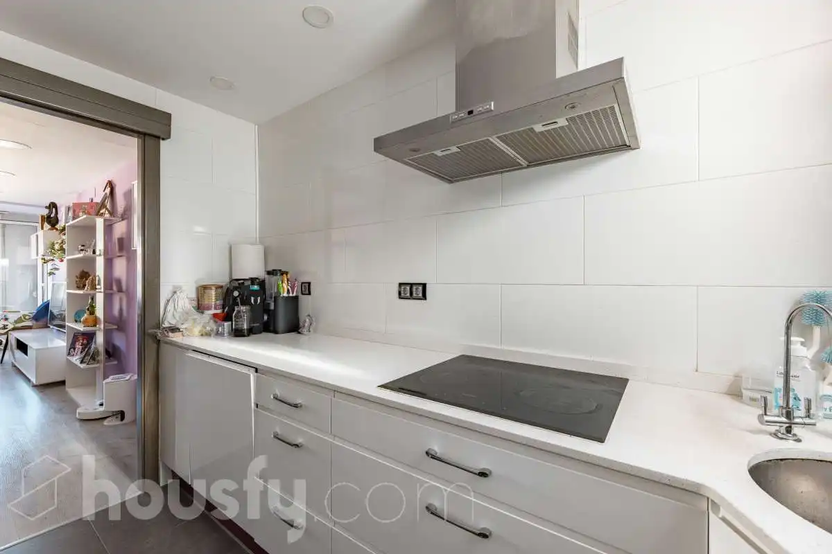 Küche von Wohnung zum Verkauf in Rubí mit Klimaanlage, Heizung und Parkett