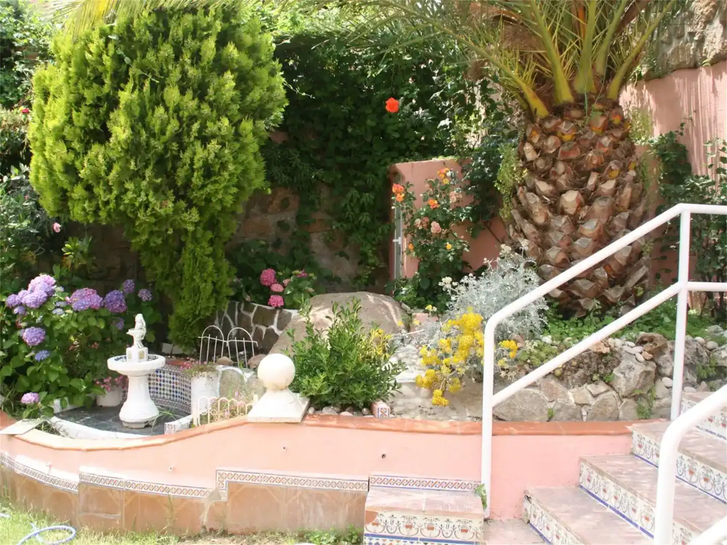 Jardí de Casa o xalet de lloguer en Mejostilla