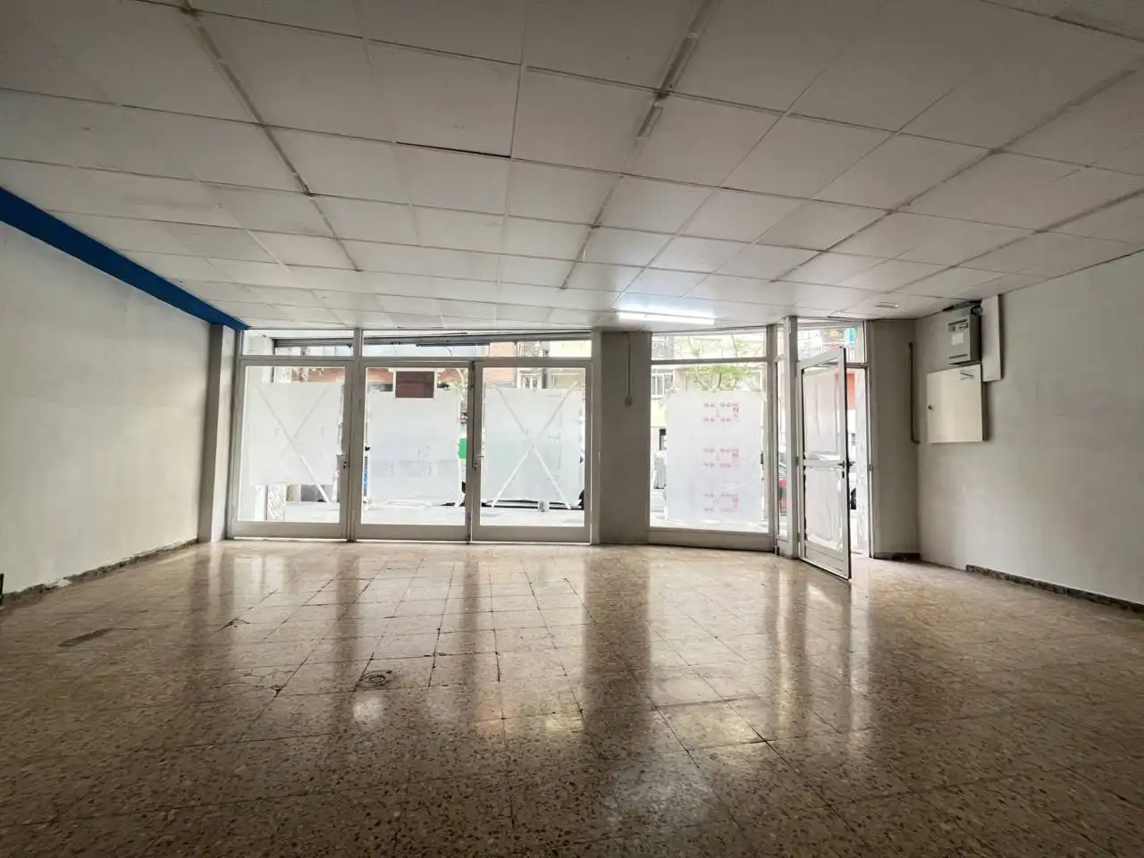 Geschaftsraum zur Miete in Calle Riera Blanca, 52, La Torrassa