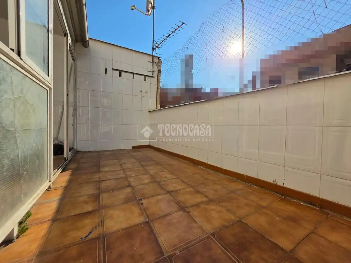 Terrassa de Pis en venda en Santa Coloma de Gramenet amb Parquet i Terrassa