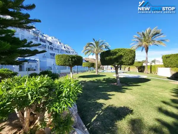 Vista exterior de Apartament en venda en Mojácar amb Aire condicionat, Terrassa i Moblat