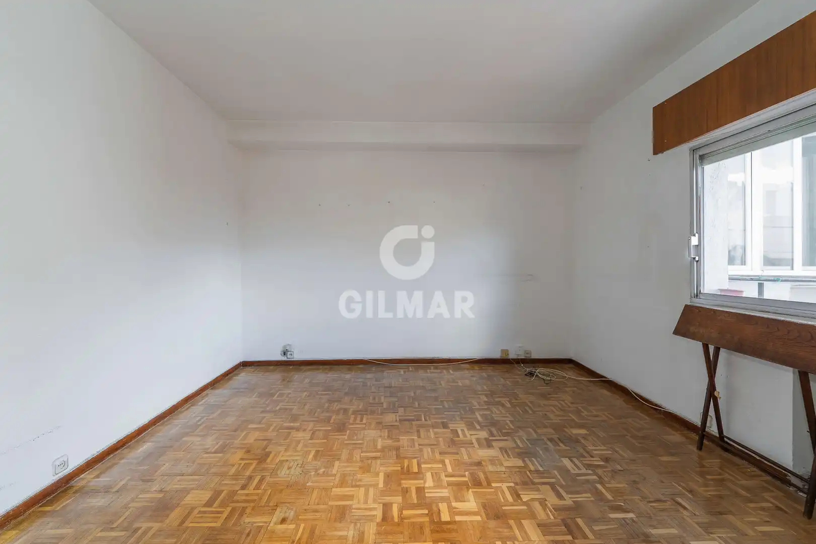 Habitación de Apartamento en venta en Madrid con Calefacción