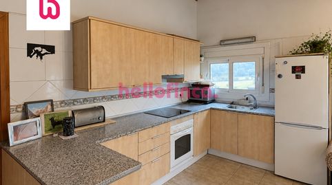 Piso con terraza de 50 metros en Berga, imagen 2