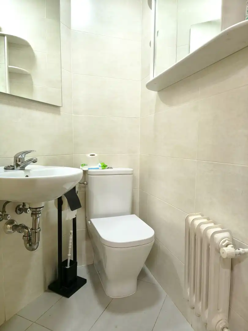 Bathroom of Flat for sale in  Logroño  with Heating, Parquet flooring and Terrace