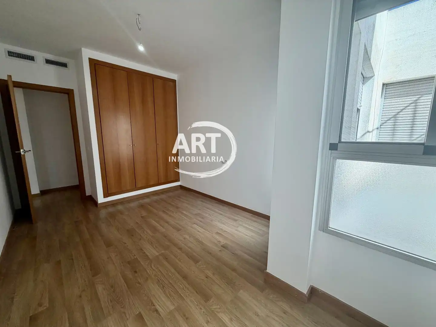 Habitación de Ático en venta en Paterna con Aire acondicionado, Calefacción y Terraza