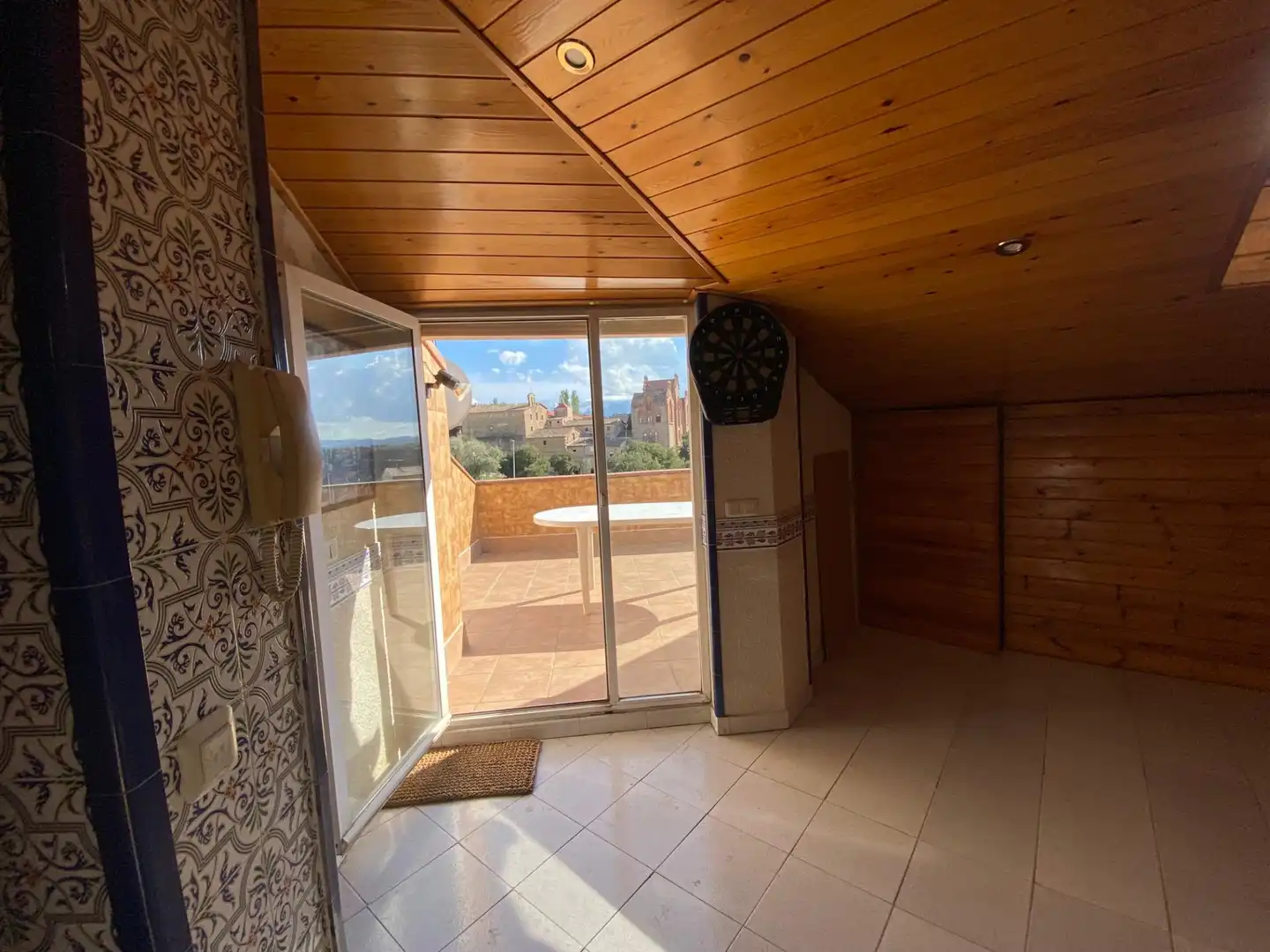 Habitación de Casa adosada en venta en Manresa con Calefacción
