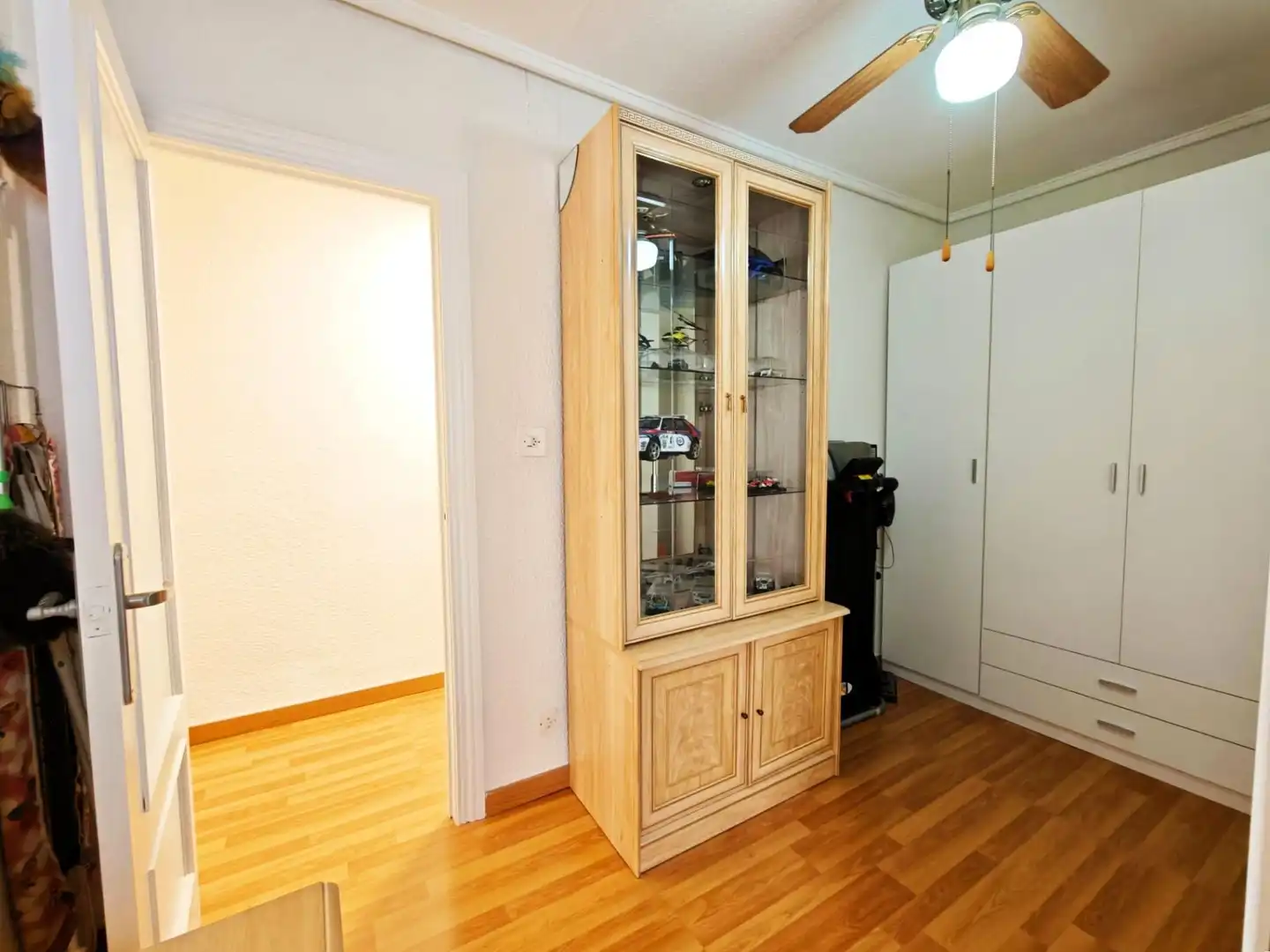 Piso en venta en Elche / Elx con Terraza, Amueblado y Balcón