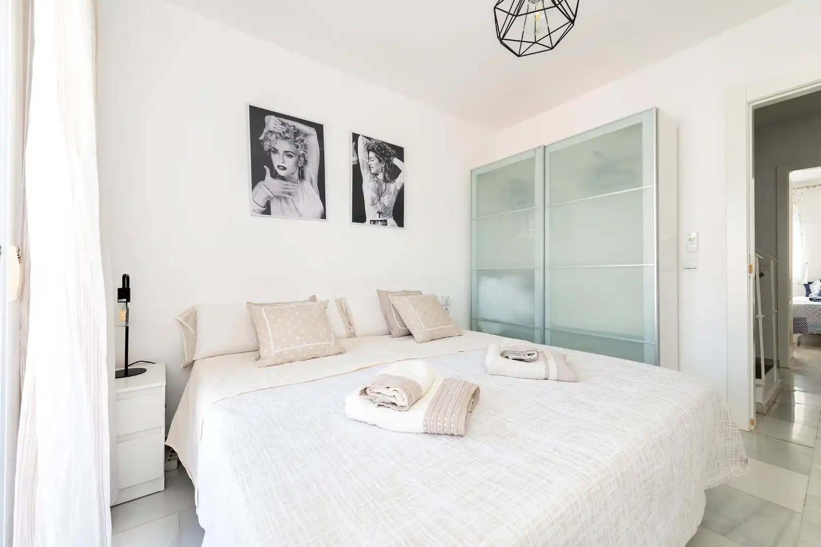 Bedroom of Detached homes for sale in Málaga  with Terrace, Balcony and Community pool