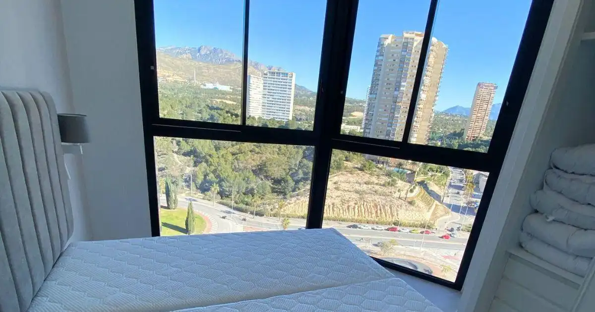 Apartment with pool for sale in Playa de Poniente, imagen 5