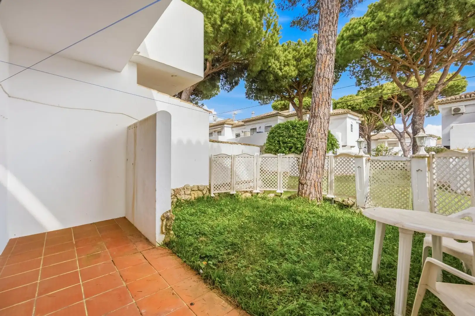 Jardí de Apartament en venda en Chiclana de la Frontera amb Jardí privat, Terrassa i Moblat