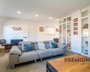Living room of House or chalet for sale in Castelldefels  with Air Conditioner and Terrace