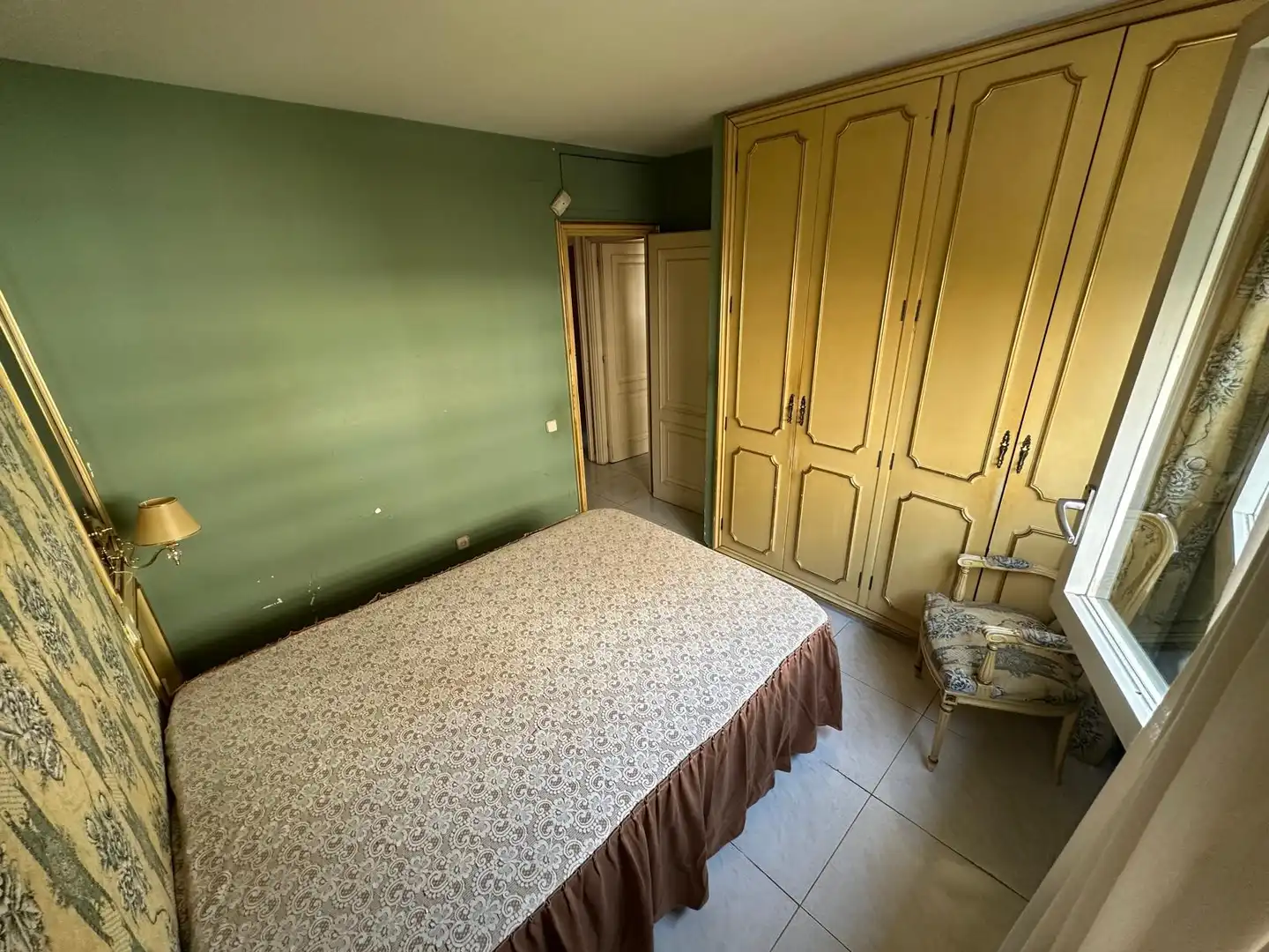 Bedroom of Flat for sale in Barcelona  with Parquet flooring, Furnished and Oven