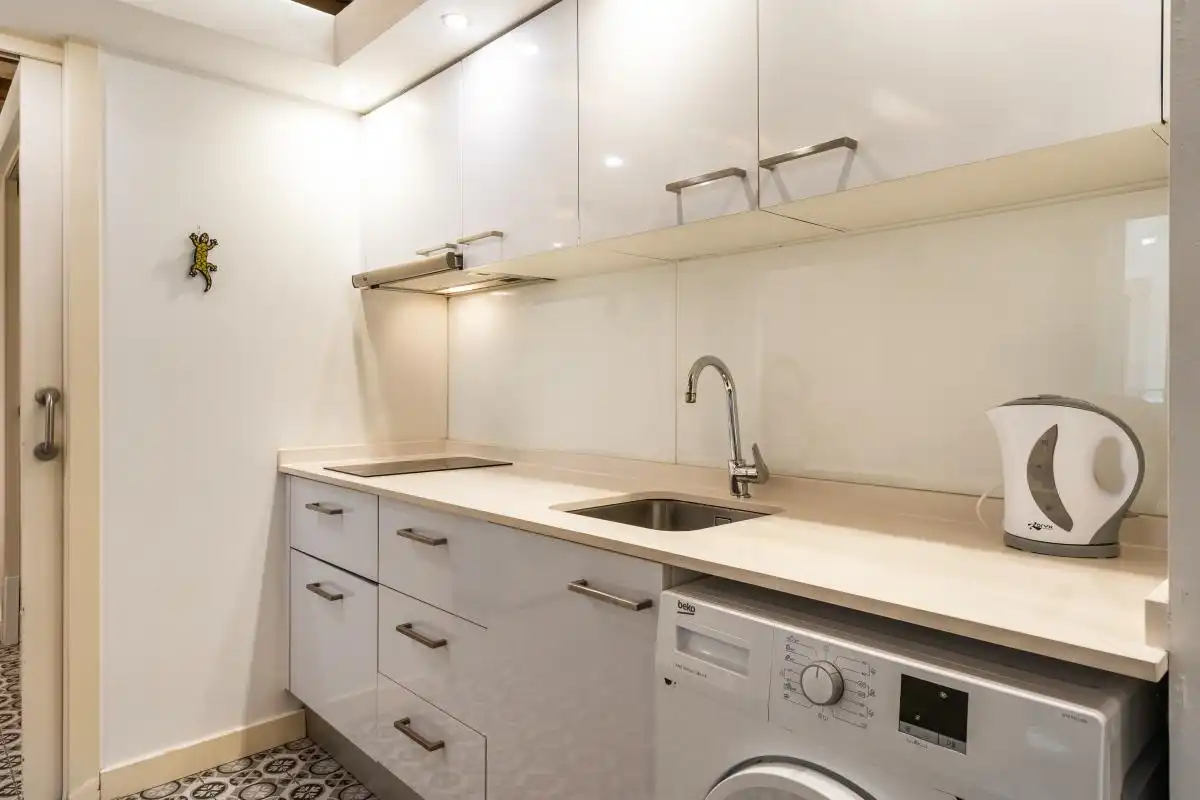 Cocina de Piso en venta en Barcelona con Aire acondicionado, Calefacción y Amueblado