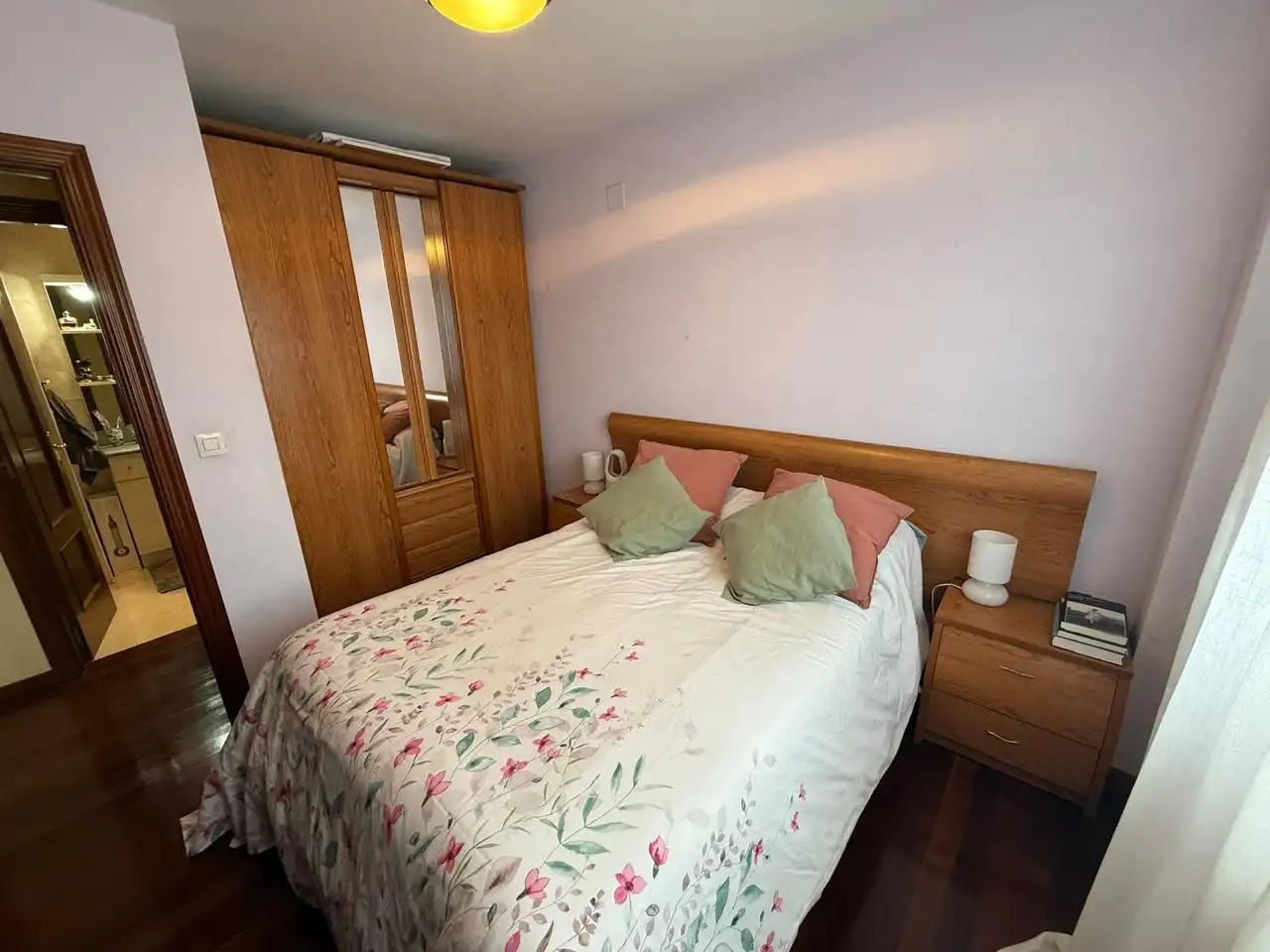 Bedroom of Flat for sale in Castro-Urdiales  with Heating, Furnished and Community pool