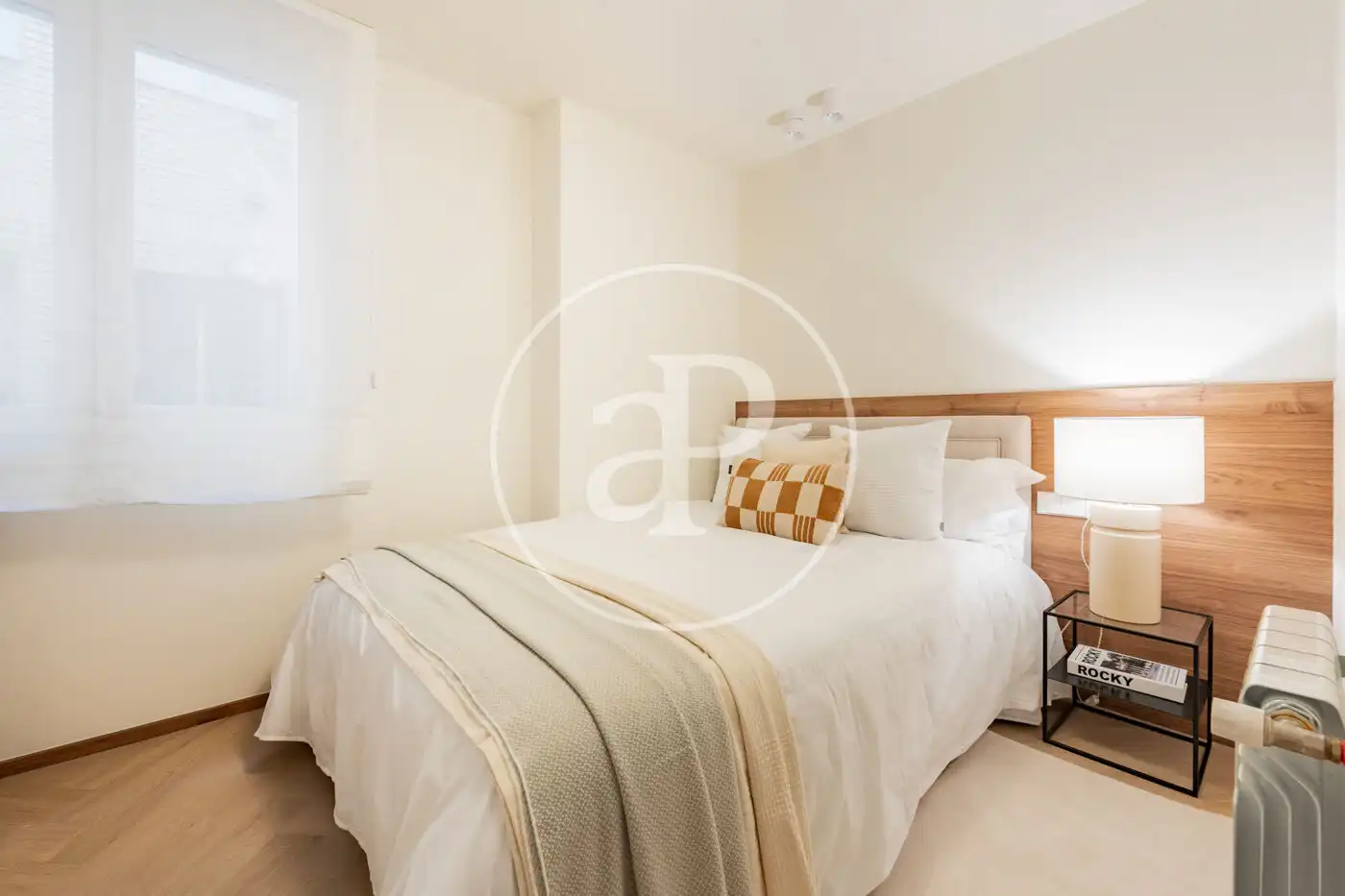 Habitación de Piso en venta en Madrid con Aire acondicionado y Calefacción