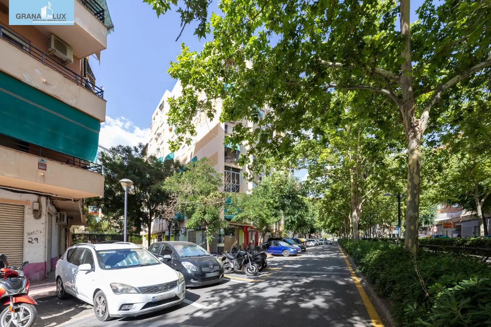 Piso con ascensor en venta en Avenida Don Bosco, imagen 2