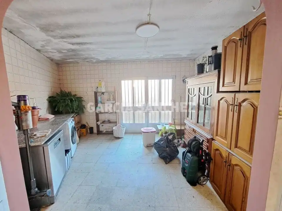 Detached homes for sale in Ribeira  with Private garden, Terrace and Furnished