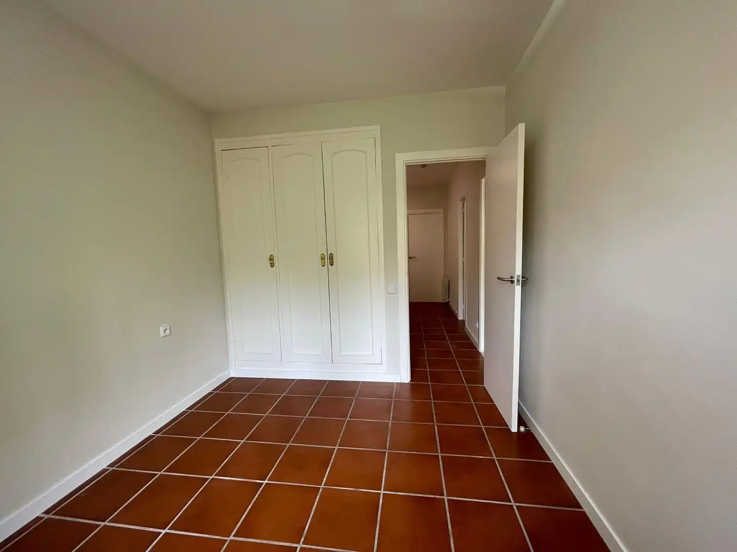 Schlafzimmer von Einfamilien-Reihenhaus zur Miete in Sant Andreu de Llavaneres mit Klimaanlage, Privatgarten und Balkon