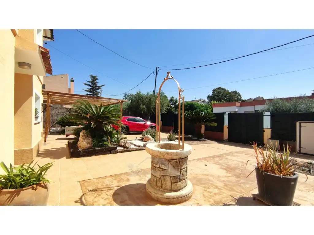 Casa amb piscina en venda a Valls, imagen 5
