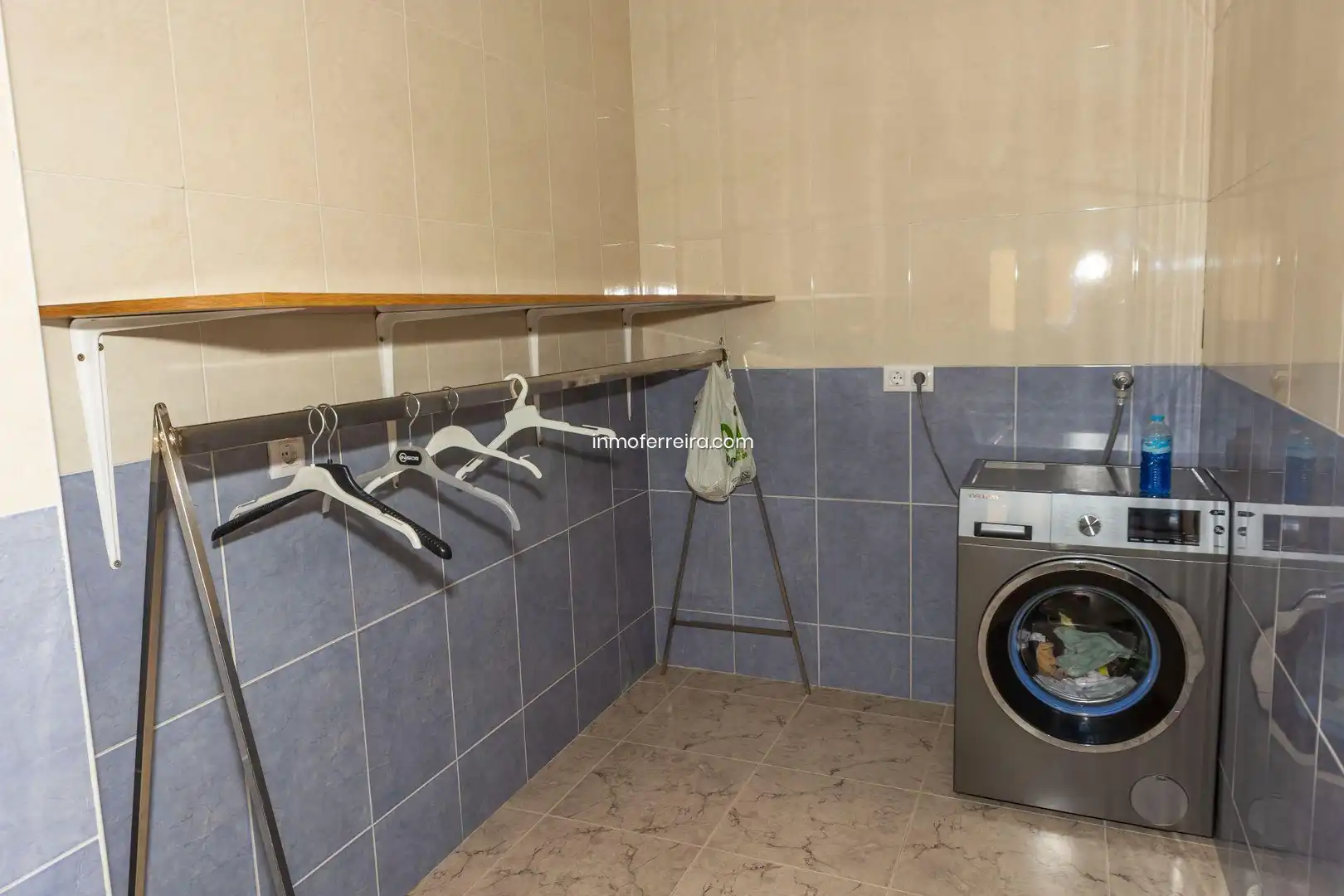 Kitchen of Houses for sale in Darro  with Storage room