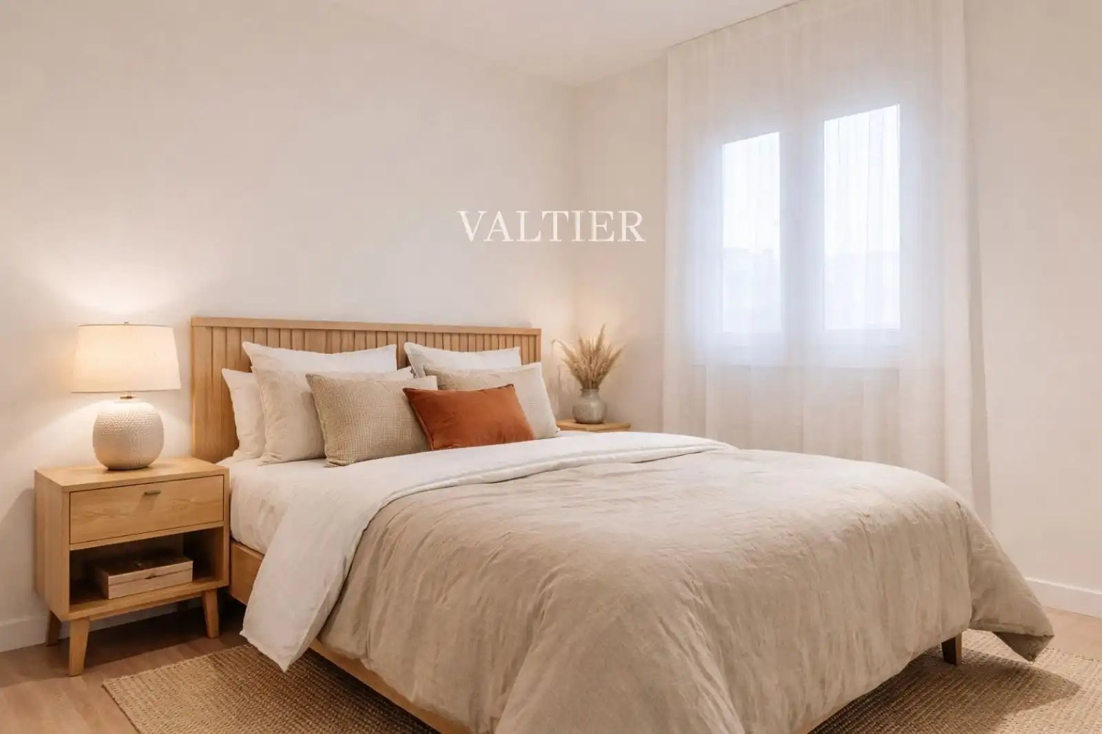 Dormitori de Pis de lloguer en  Madrid Capital amb Aire condicionat, Terrassa i Moblat