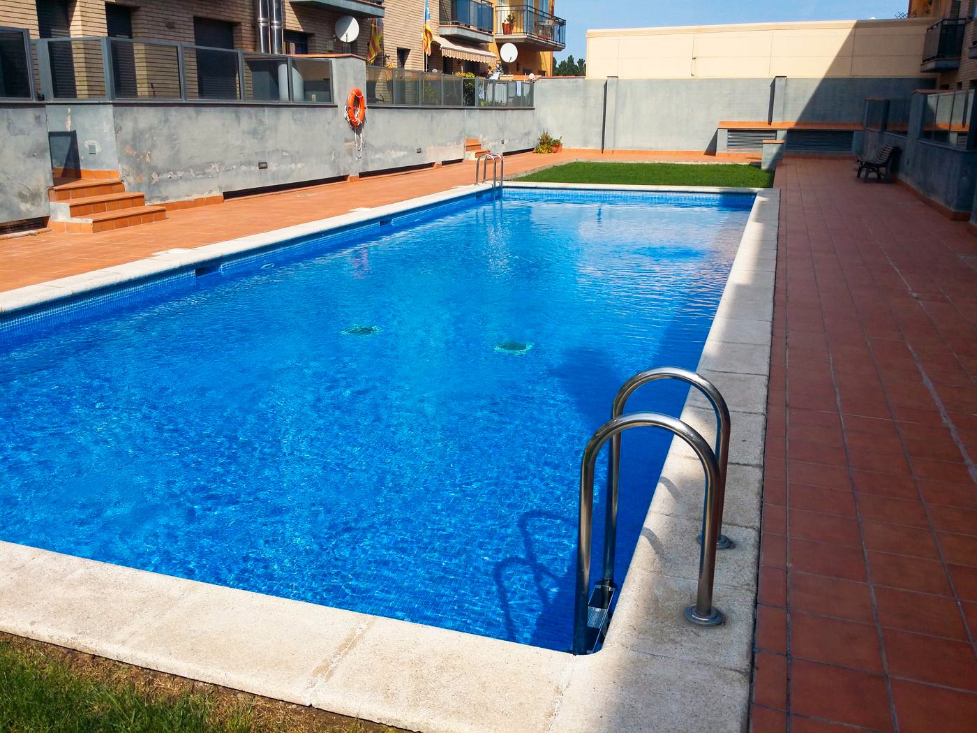 Swimming pool of Flat for sale in Sant Pere Pescador  with Air Conditioner, Furnished and Balcony
