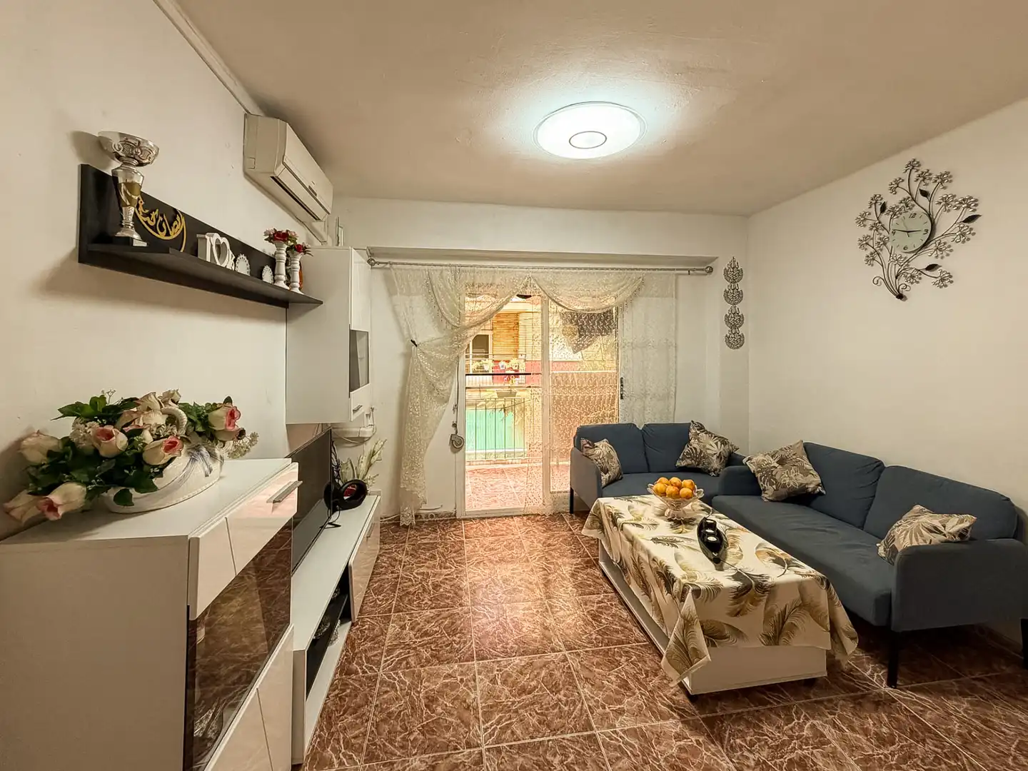 Piso con terraza en venta en Carrer Pintor Josep Ribera, imagen 3