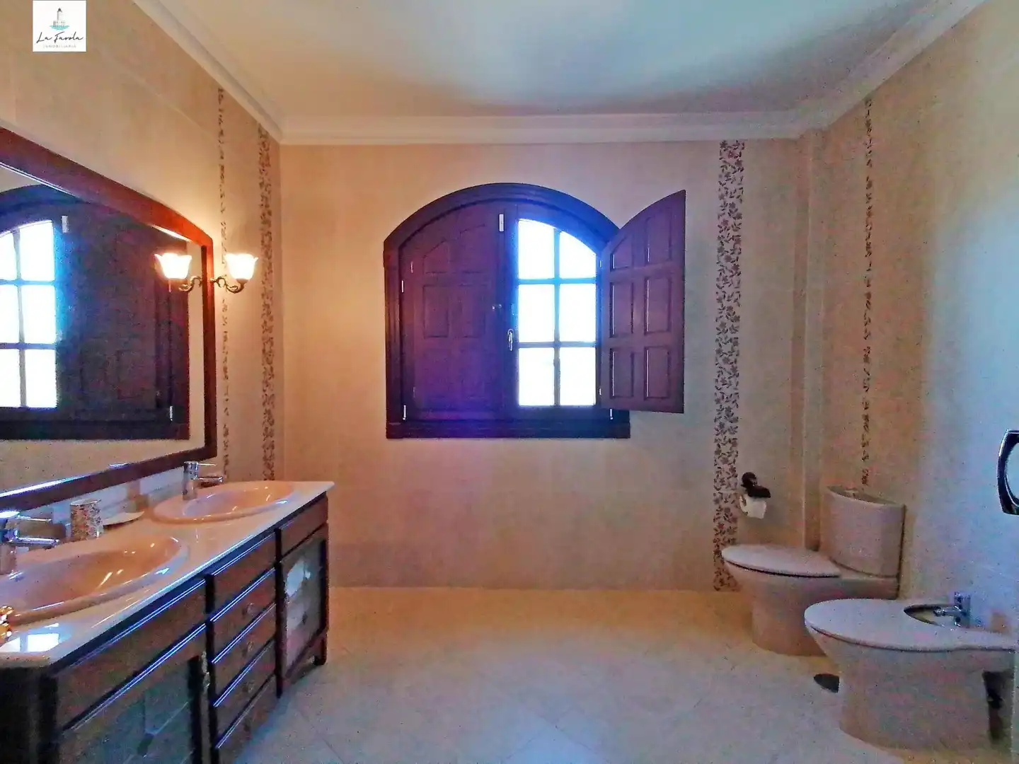 Baño de Casa o chalet en venta en Archidona con Calefacción, Jardín privado y Terraza