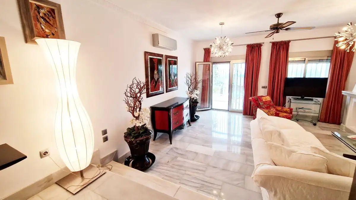 Terraced house with pool for sale in Mijas Golf, imagen 8