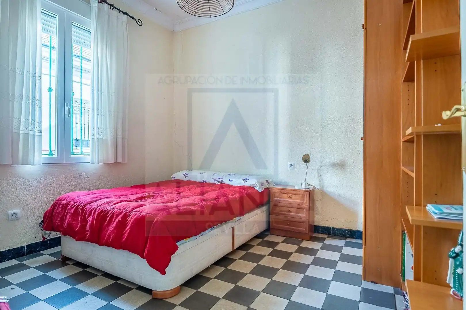 Habitación de Casa o chalet en venta en Sevilla