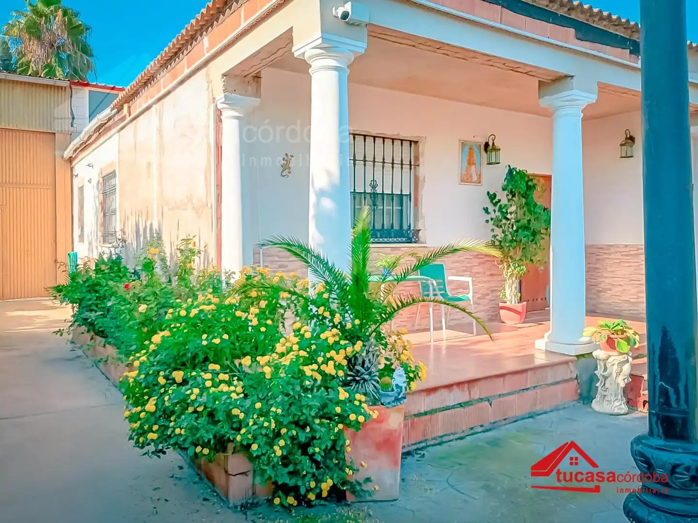 Außenansicht von Country house zum Verkauf in Córdoba mit Abstellraum und Schwimmbad