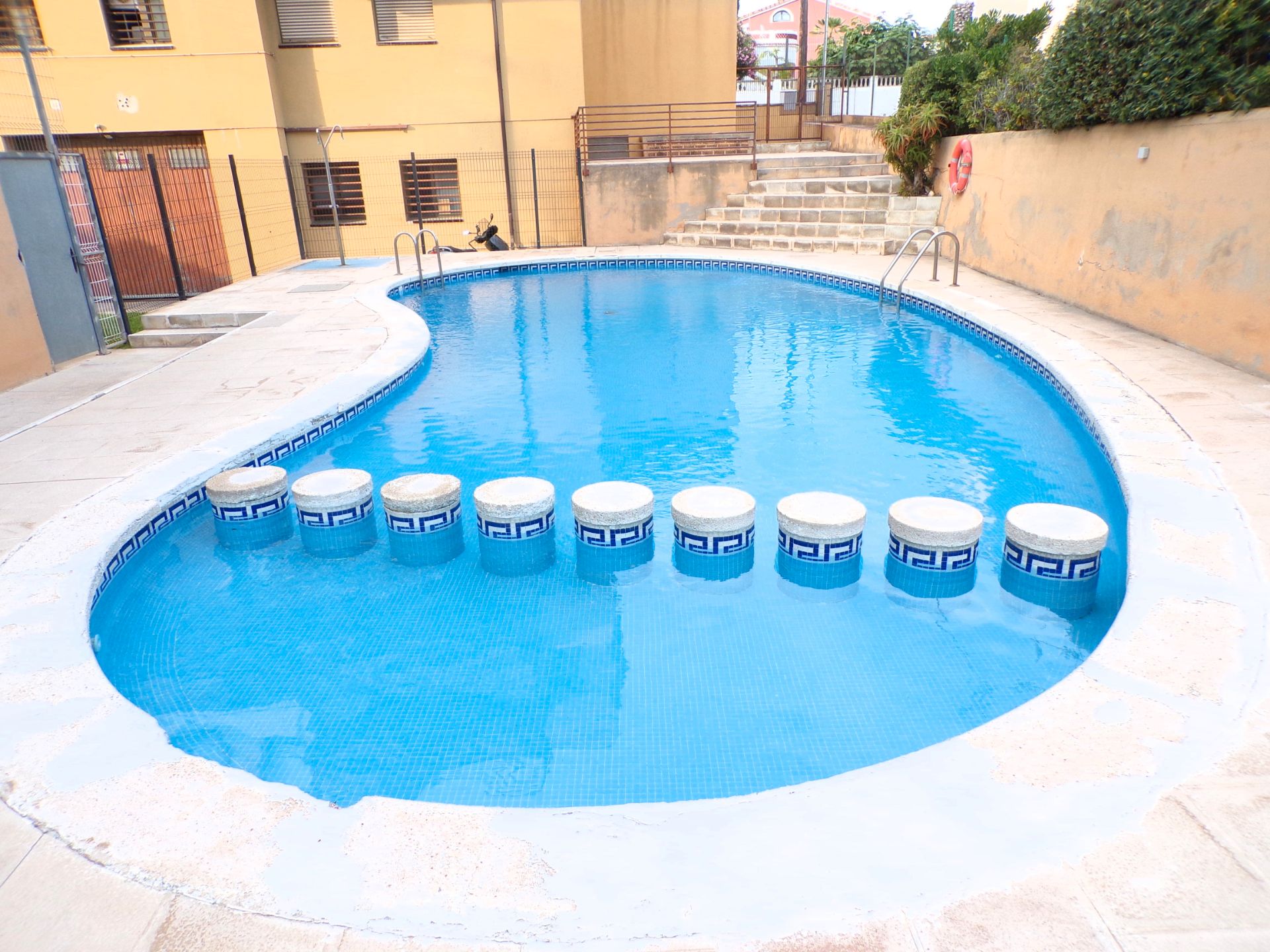 Piscina de Pis de lloguer en Torredembarra amb Terrassa, Moblat i Forn