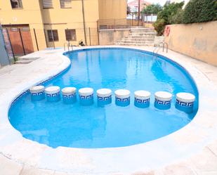 Piscina de Pis de lloguer en Torredembarra amb Terrassa, Moblat i Forn