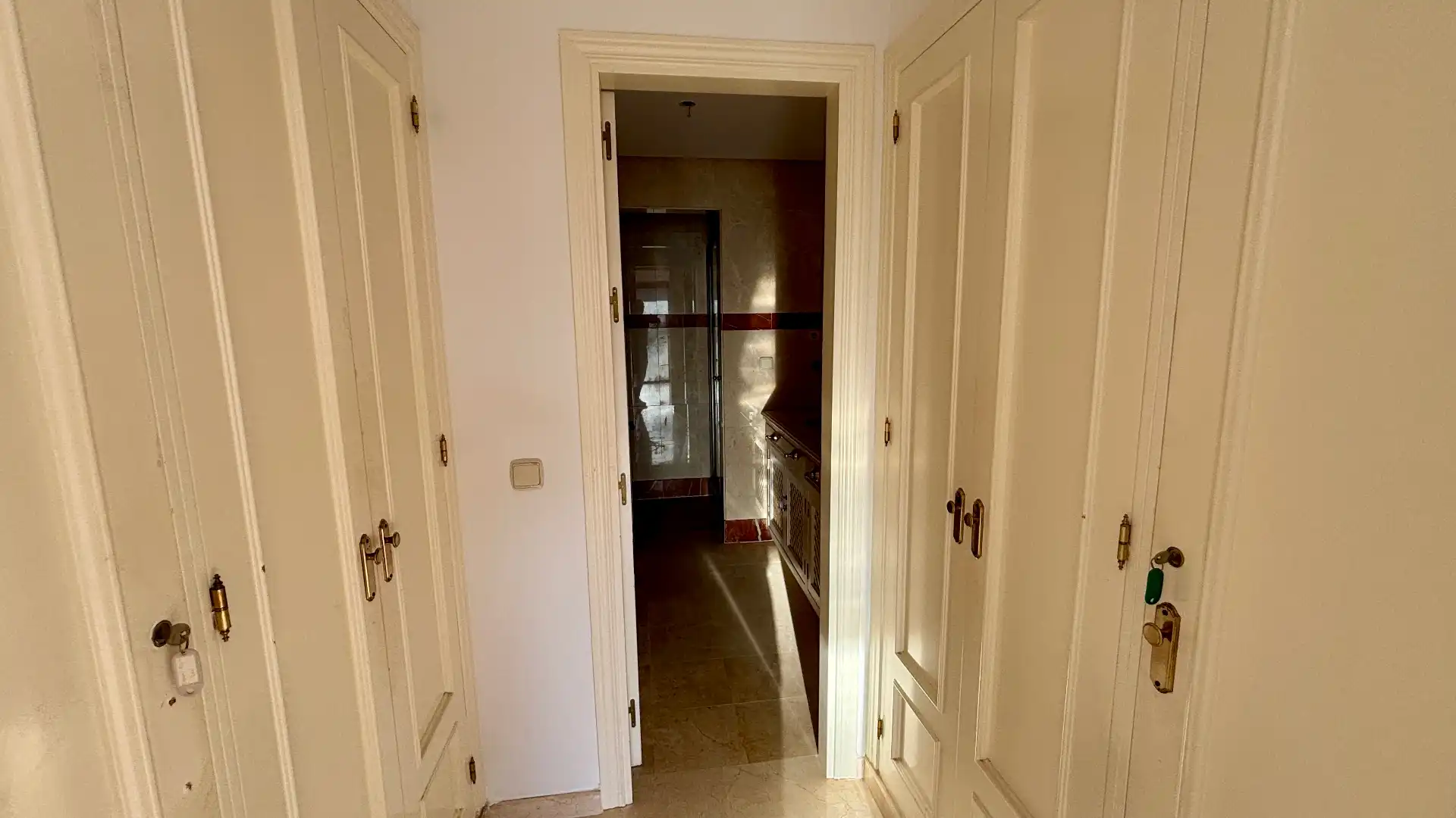 Flat for sale in Estepona  with Air Conditioner, Heating and Terrace
