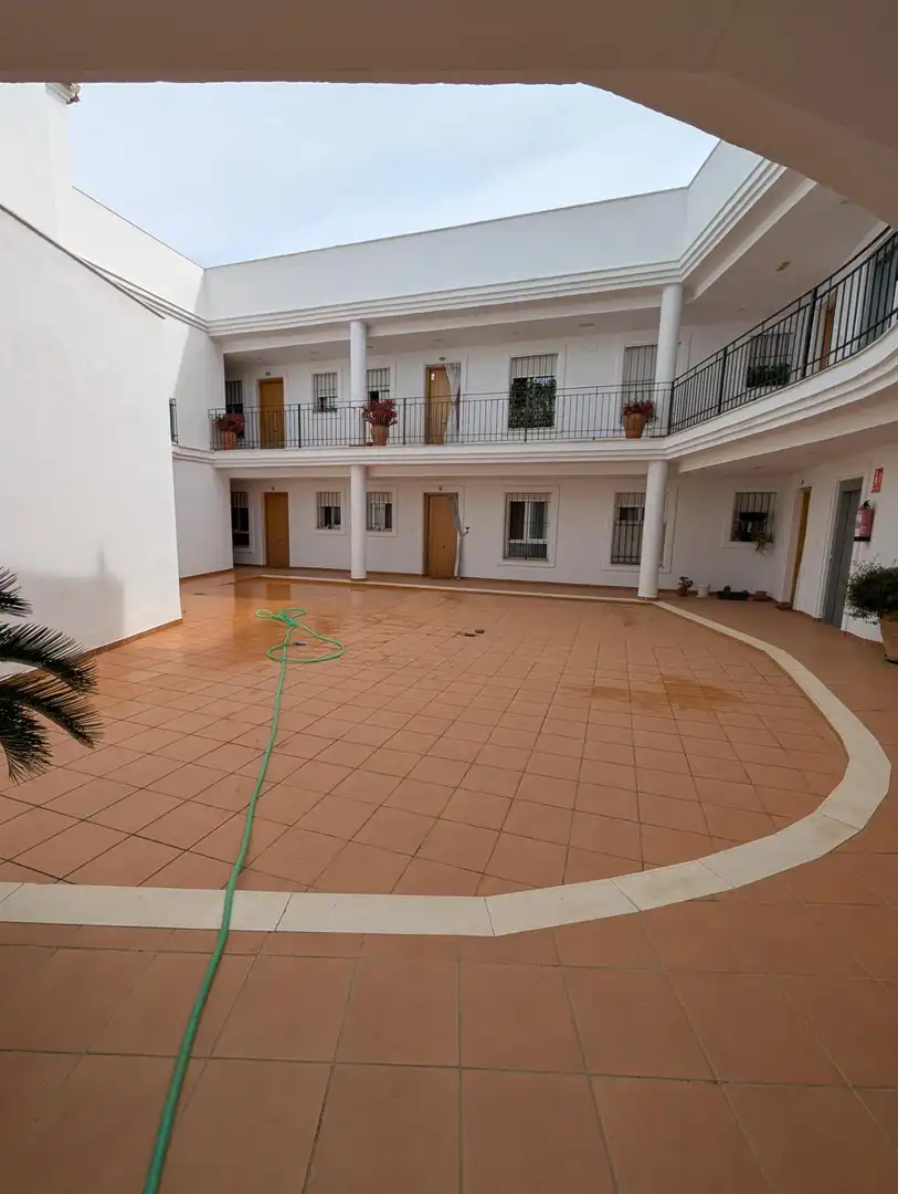 Estudio de alquiler en Sanlúcar la Mayor