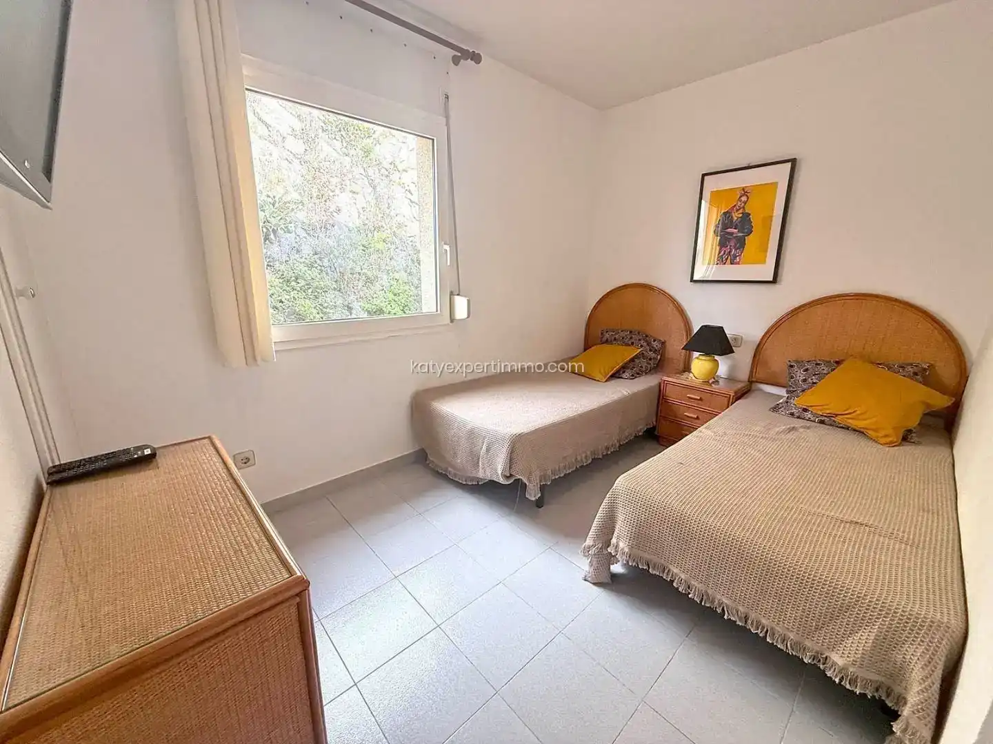 Habitación de Piso de alquiler en Roses con Aire acondicionado, Amueblado y Balcón