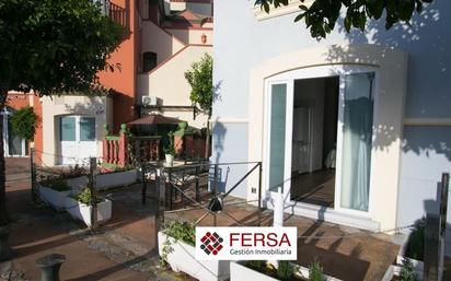 Exterior view of Study for sale in El Puerto de Santa María  with Air Conditioner and Terrace