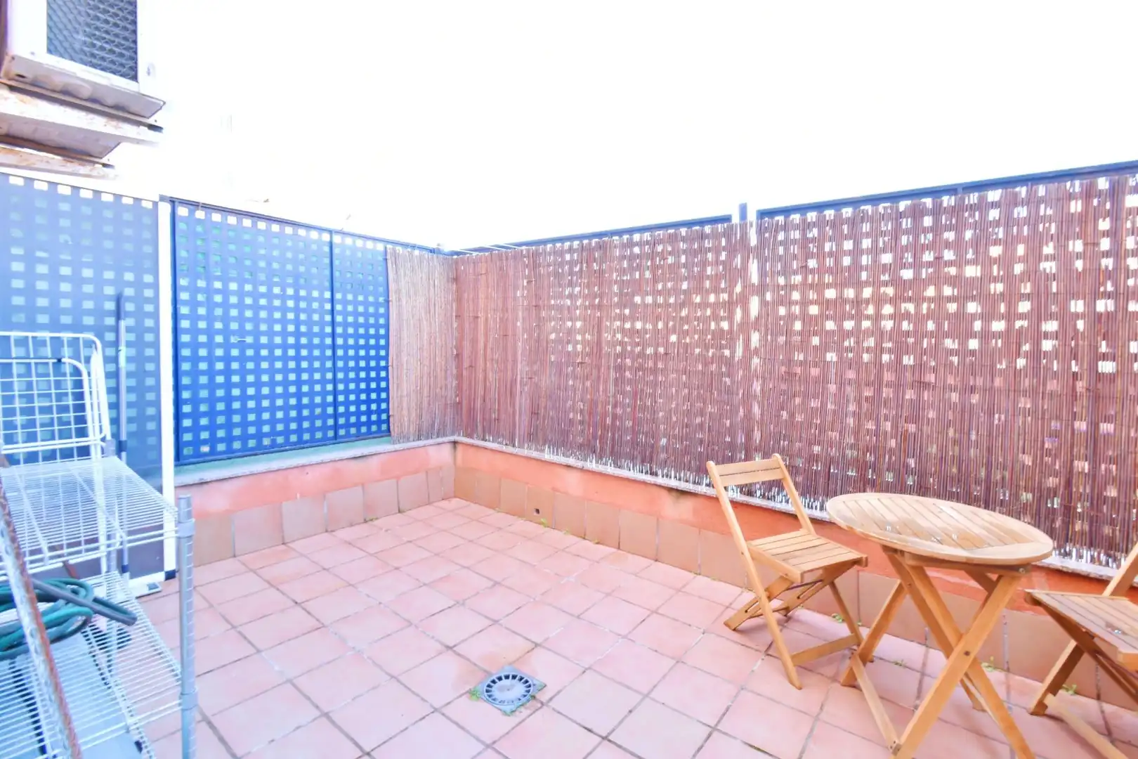 Terrasse von Wohnung zum Verkauf in Roquetas de Mar mit Klimaanlage, Terrasse und Gemeinschaftspool