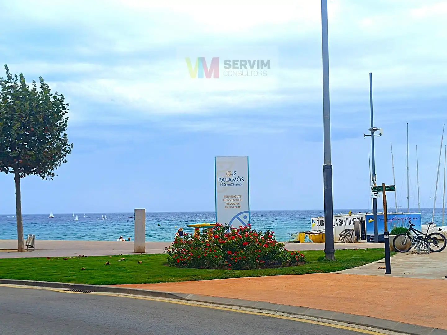 Vista exterior de Apartament en venda en Palamós amb Calefacció i Terrassa