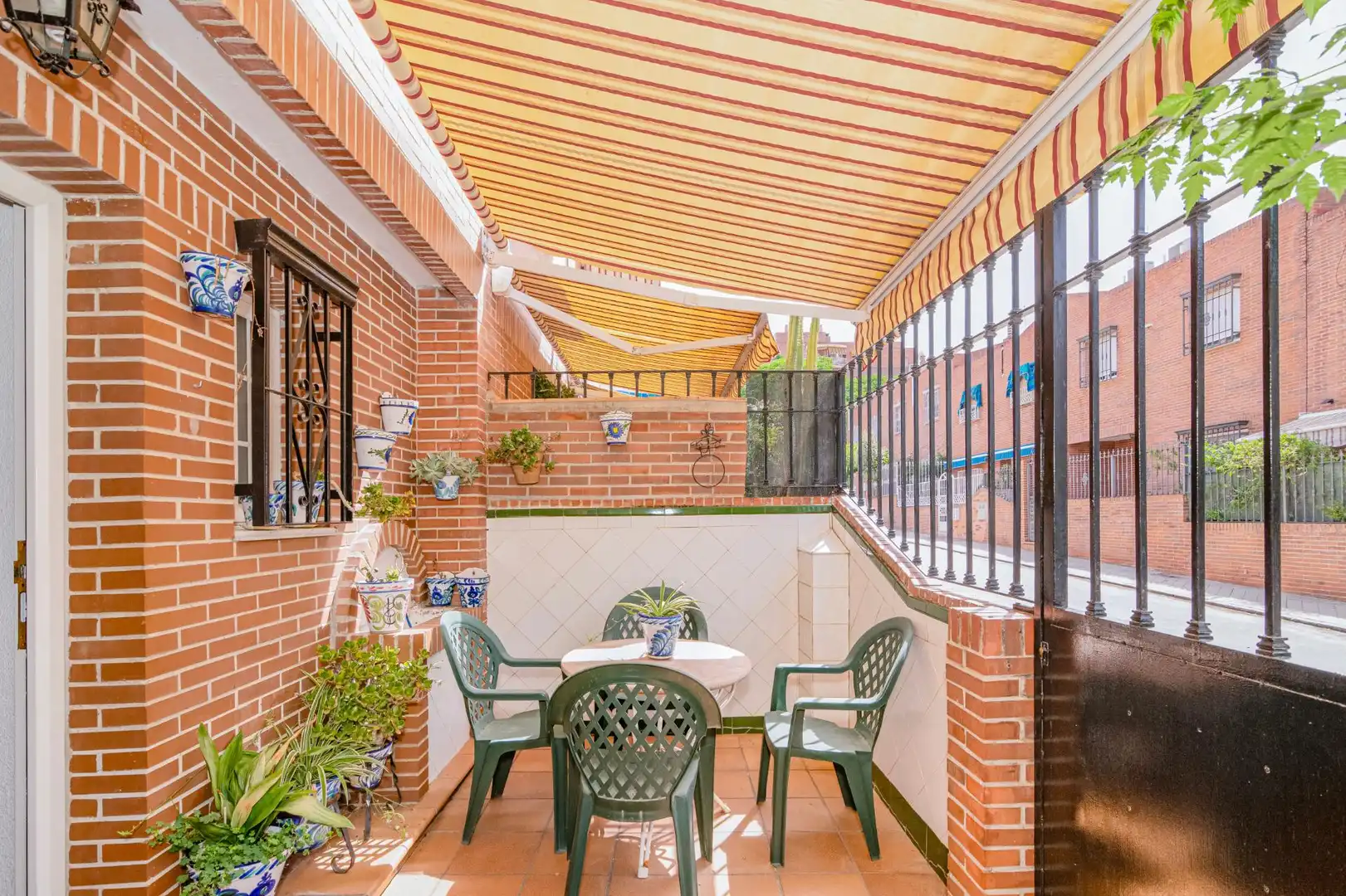 Terraza de Casa adosada en venta en Granada con Aire acondicionado y Calefacción