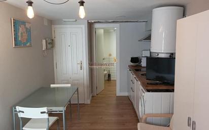 Kitchen of Study for sale in Vigo 