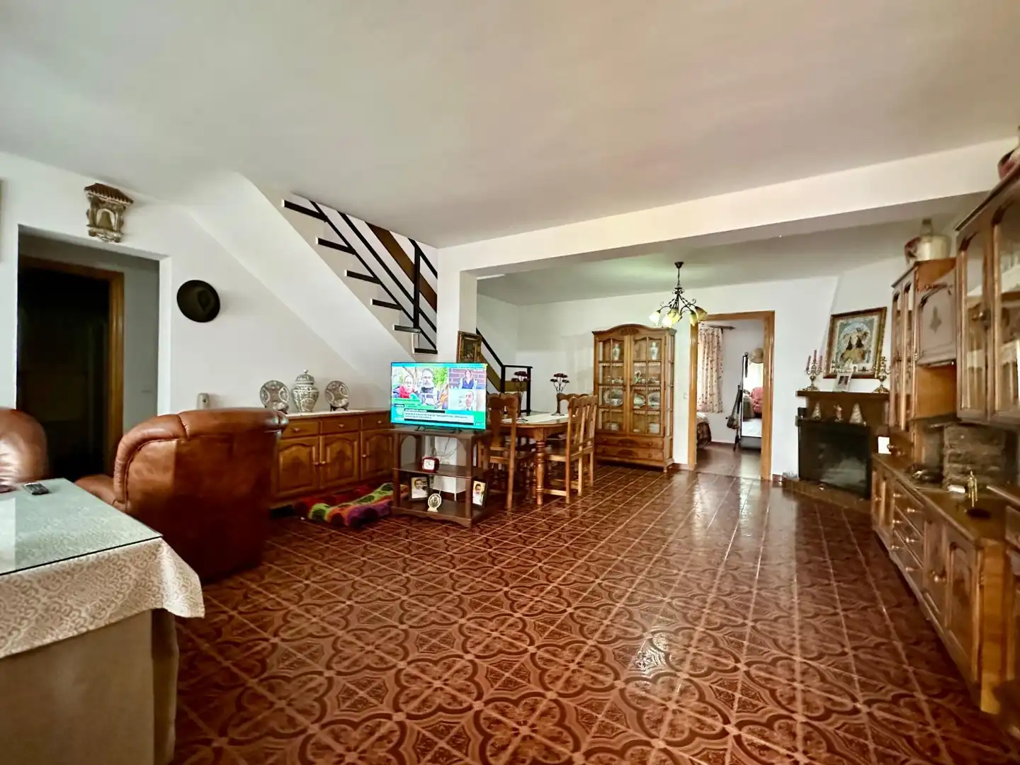 Living room of Detached homes for sale in Marbella  with Air Conditioner, Terrace and Balcony