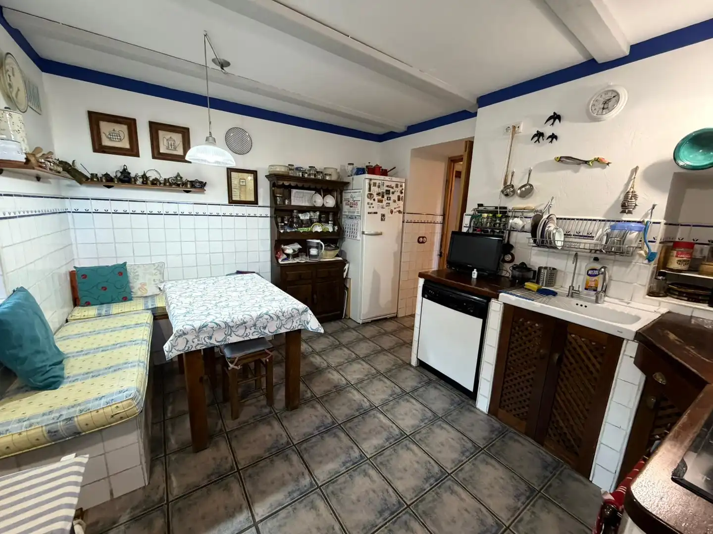 Cuina de Casa o xalet en venda en Corcos amb Calefacció, Moblat i Forn