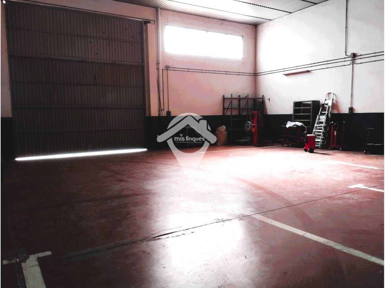 Parking de Nave industrial de alquiler en Sant Quirze del Vallès con Alarma