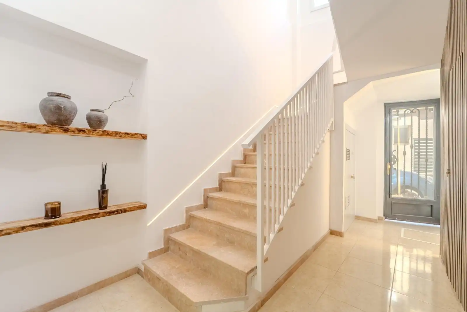 Edificio en venta en Alicante / Alacant