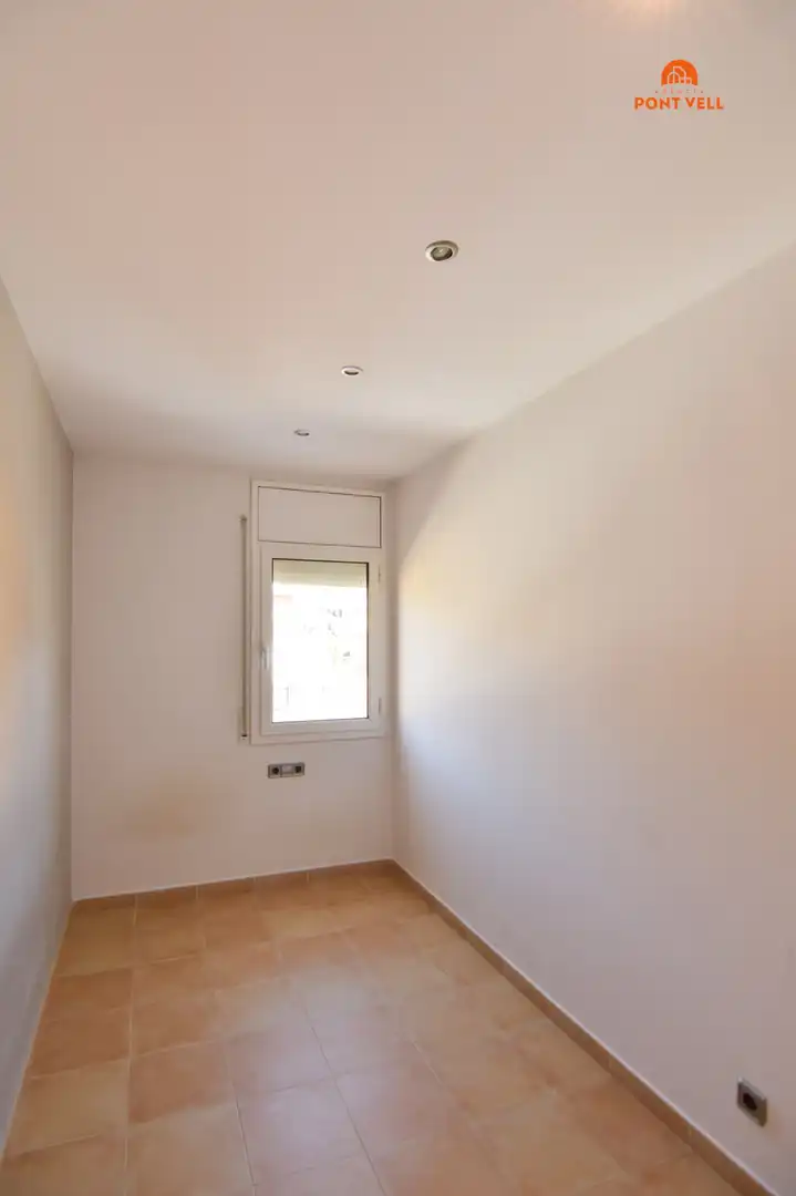 Casa pareada con terraza en venta en La Bisbal d'Empordà, imagen 13