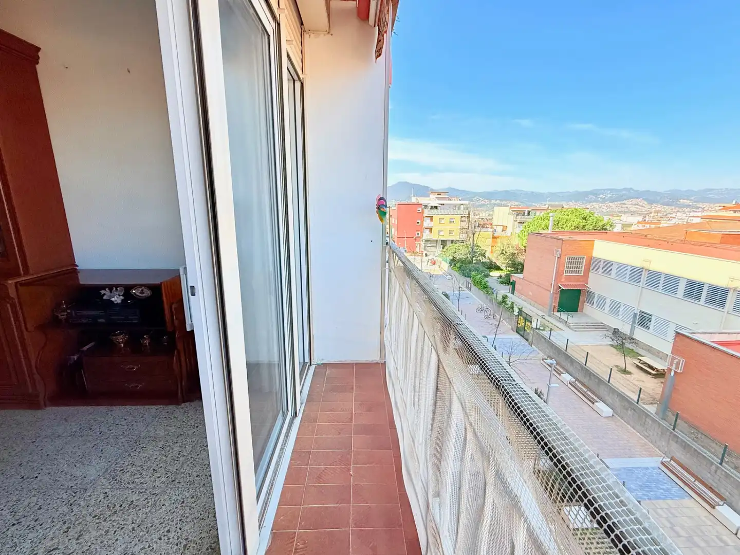 Terraza de Piso en venta en Sant Feliu de Llobregat con Amueblado, Horno y Balcón